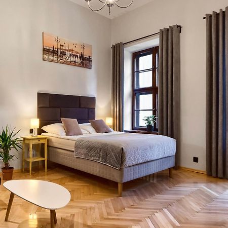 Comfortable Apartments In The Old Town Of クラクフ エクステリア 写真
