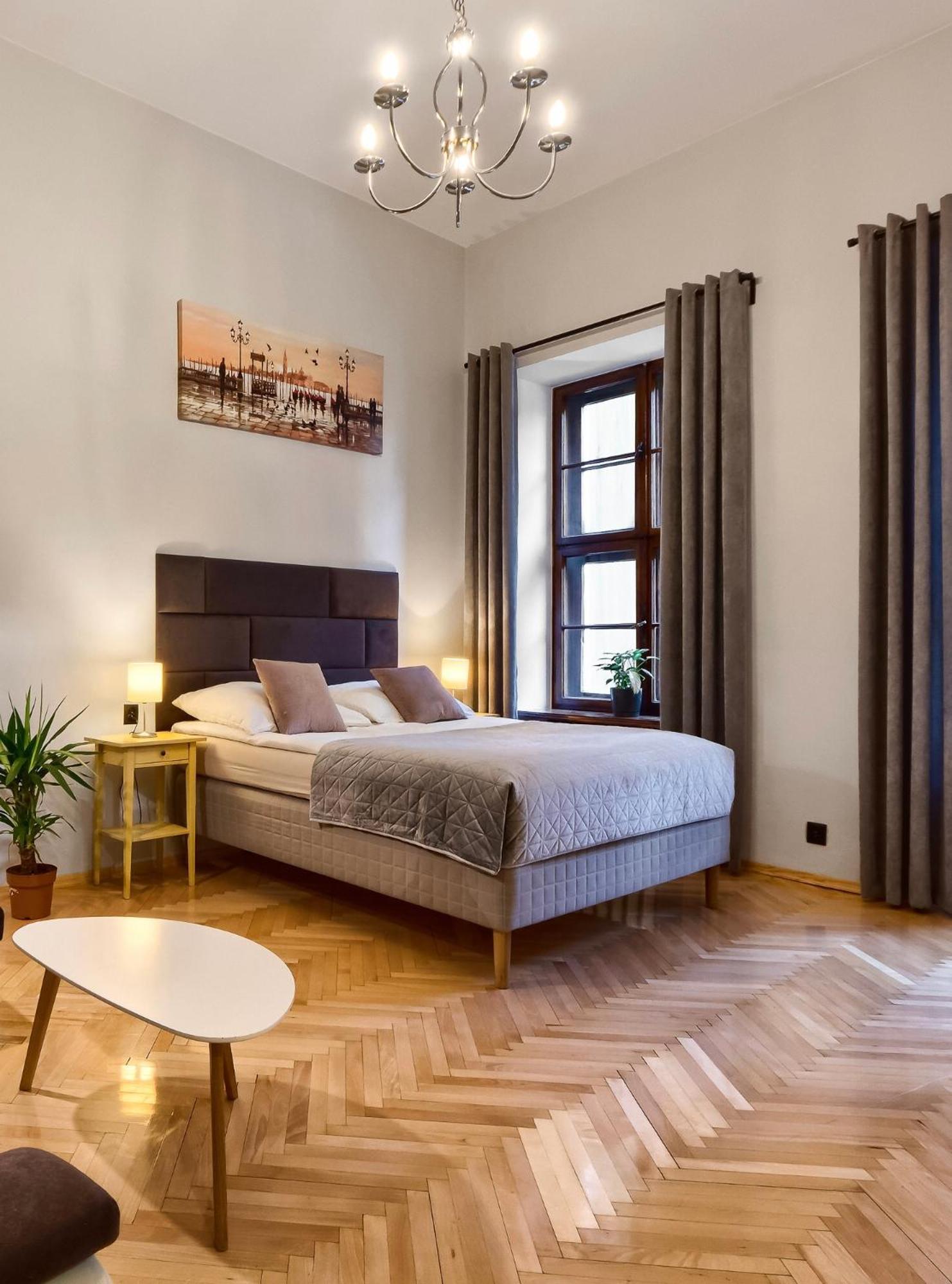 Comfortable Apartments In The Old Town Of クラクフ エクステリア 写真